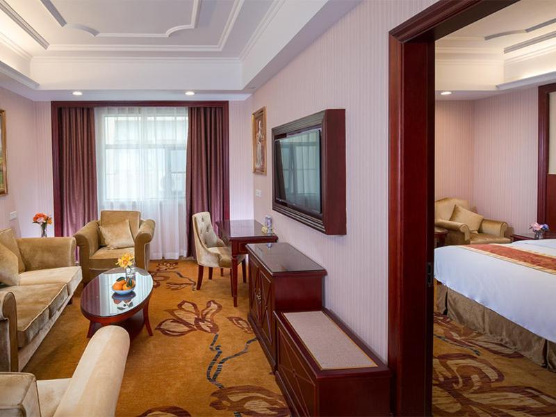 Vienna Hotel Shenzhen Exhibitian Center 2Nd Экстерьер фото